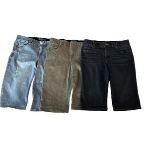 DEMOCRACY Bundle of 3 Bermuda shorts size 10,medium and dark denim and army gree